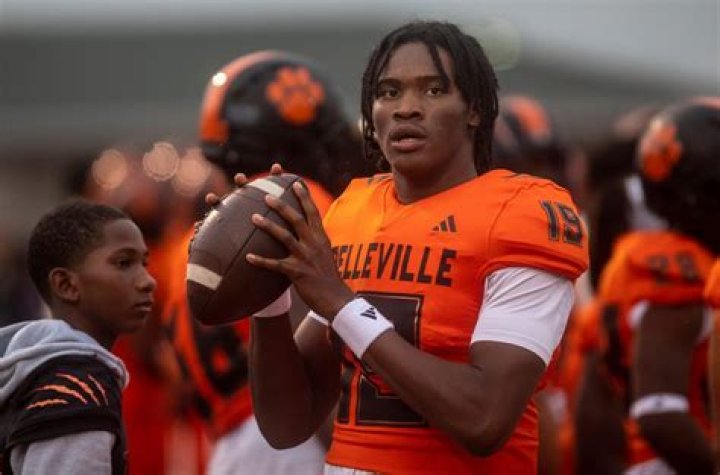 LSU Takes Early 2025 Lead