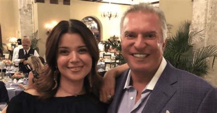 Al Cardenas Age, First Wife, Ana Navarro, and Net Worth