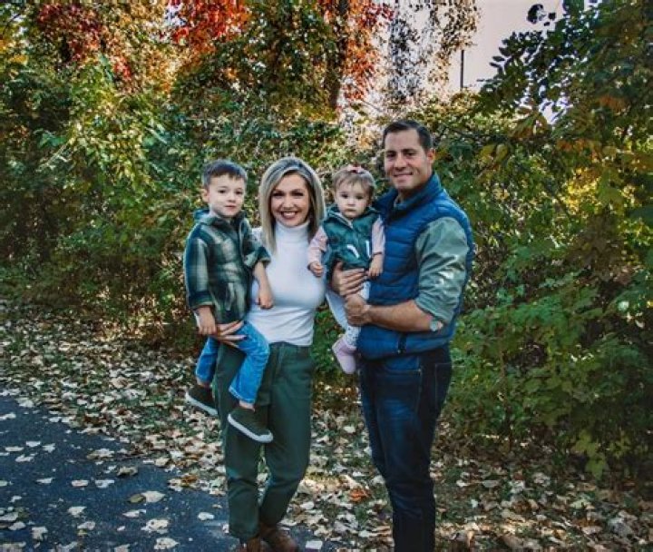 Ashlee Baracy WBNS-10TV, Bio, Age, Height, Family, Husband, Education, Salary, And Net Worth