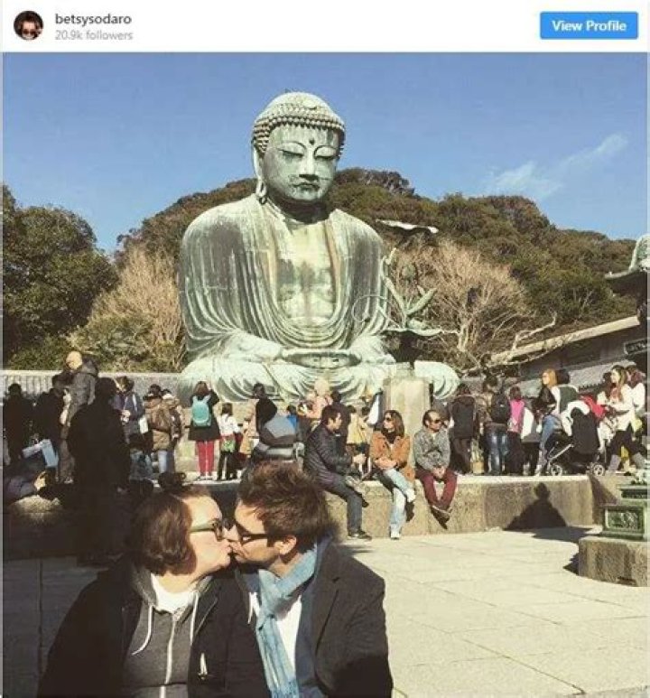 Betsy Sodaro Is Getting Married! How Did Husband-To-Be Propose?