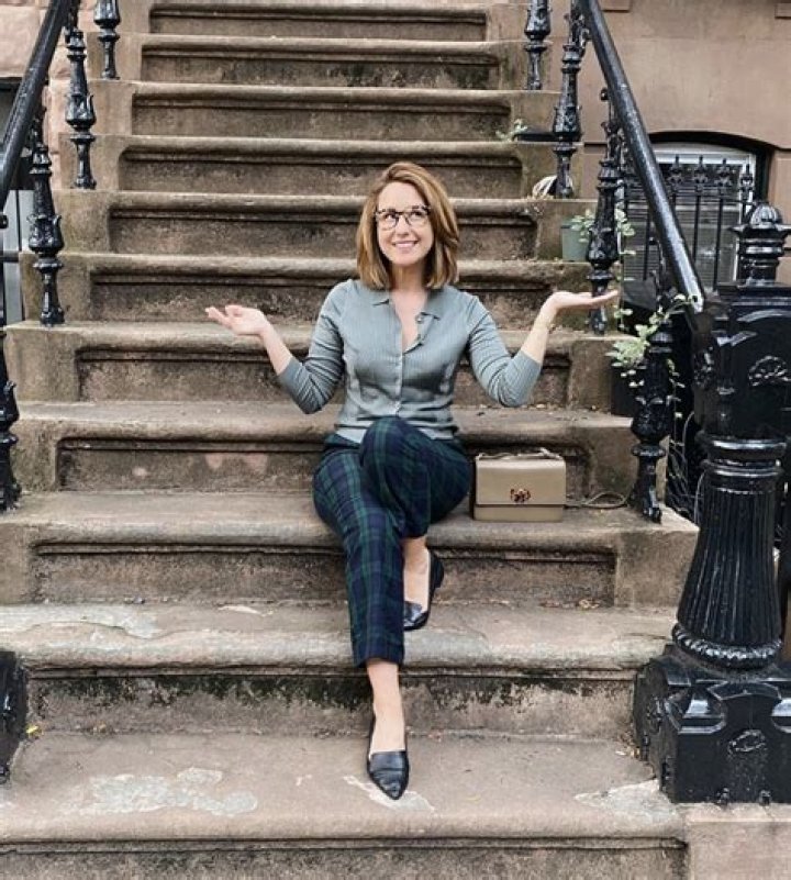 Chelsea Fagan The Financial Diet, Bio, Wiki, Age, Height, Family, Husband, Books, And Net Worth