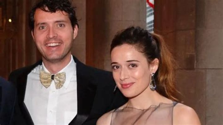 Eli Kay Oliphant biography- Husband of Marina Squerciati