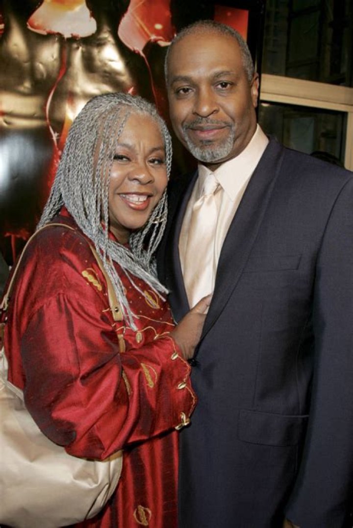
Gina Taylor-Pickens, James Pickens Jr.’s Wife Loves Cooking Soul Food
