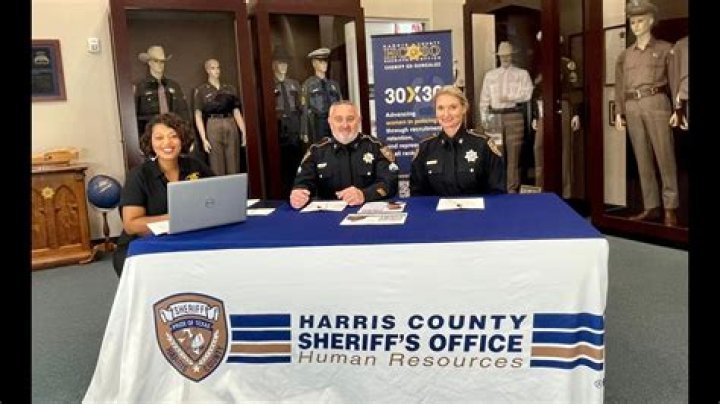 Janette Manrara Phone Number, WhatsApp Number, House Address, Email Id