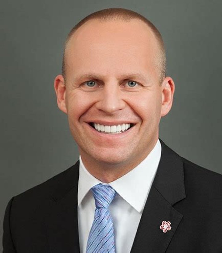 Jon Vander Ark Net Worth, Salary, Wife, and Republic Services