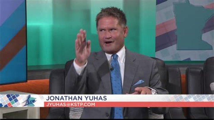 Jonathan Yuhas KSTP, Bio, Wiki, Age, Height, Family, Married, Illness, Salary, Net Worth