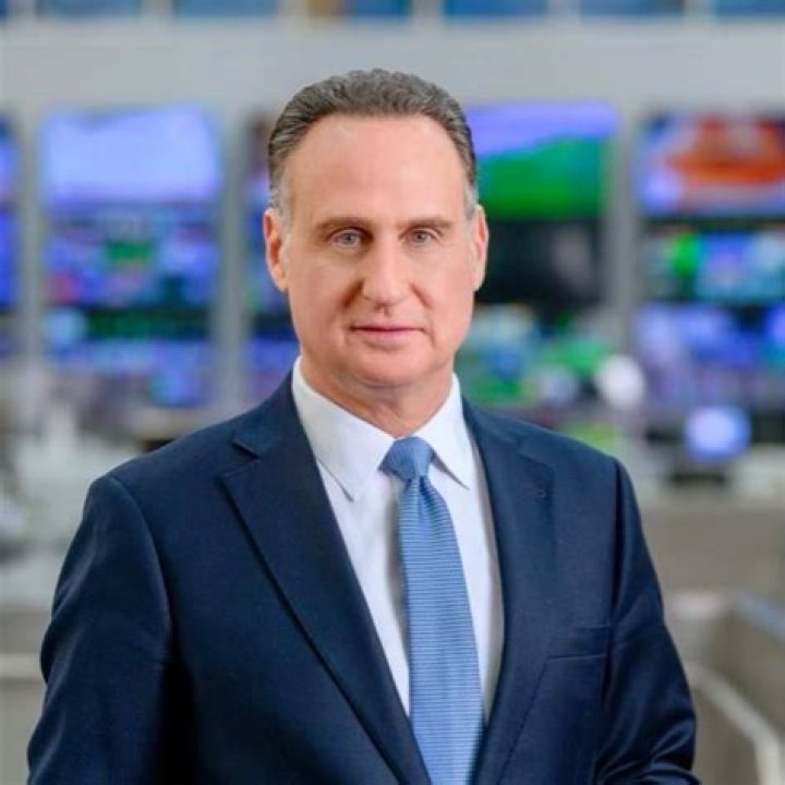 Jose Diaz Balart MSNBC, Bio, Wiki, Age, Height, Wife, Telemundo, Salary, and Net Worth