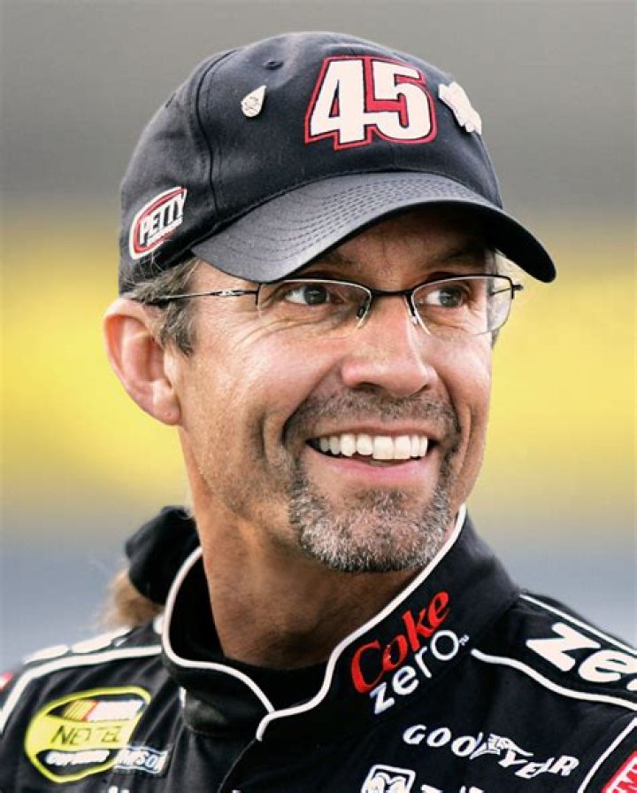 Kyle Petty NASCAR, Bio, Wiki, Wife, Son, 42, Salary, And Net Worth