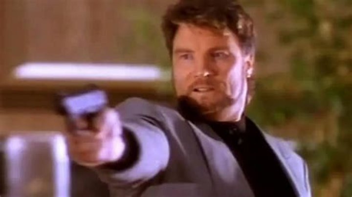 Lee de Broux Net Worth