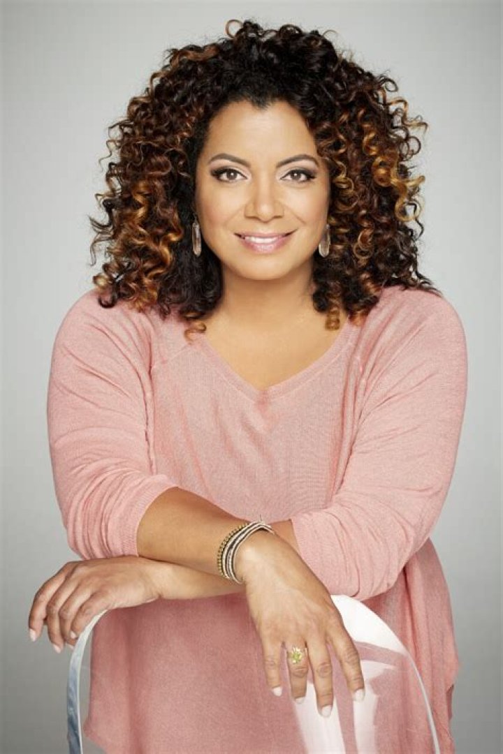 Michaela Pereira Fox11, Bio, Wiki, Age, Height, Family, Husband, Salary, And Net Worth