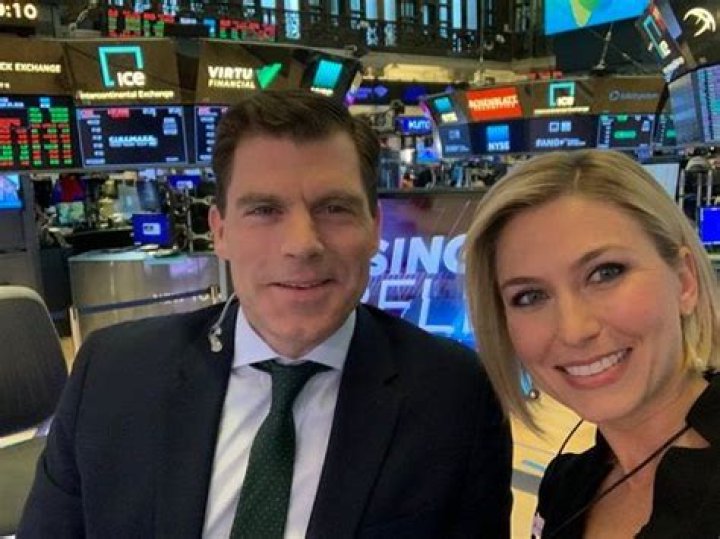 Mike Santoli CNBC, Bio, Wiki, Age, Wife, Wedding, Salary, and Net Worth