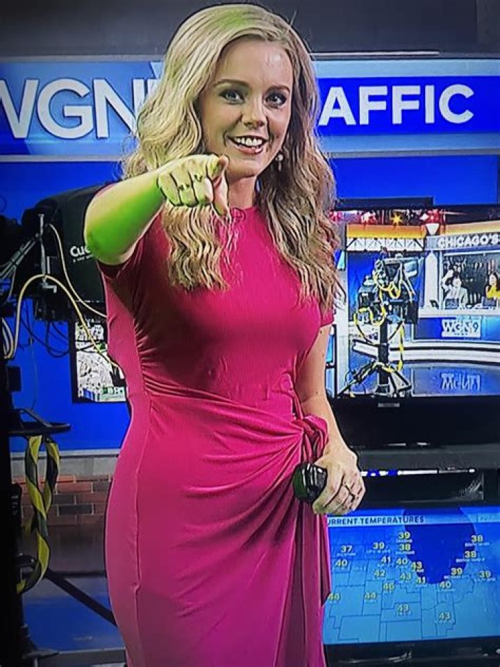 Morgan Kolkmeyer WGN, Bio, Wiki, Age, Height, Husband, Wedding, Salary, and Net Worth