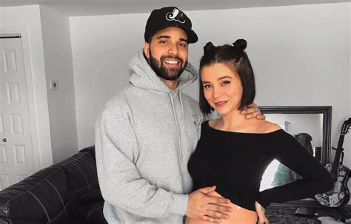 Noemie Dufresne Wiki, Biography, Age, Height, Info, Details, Boyfriend