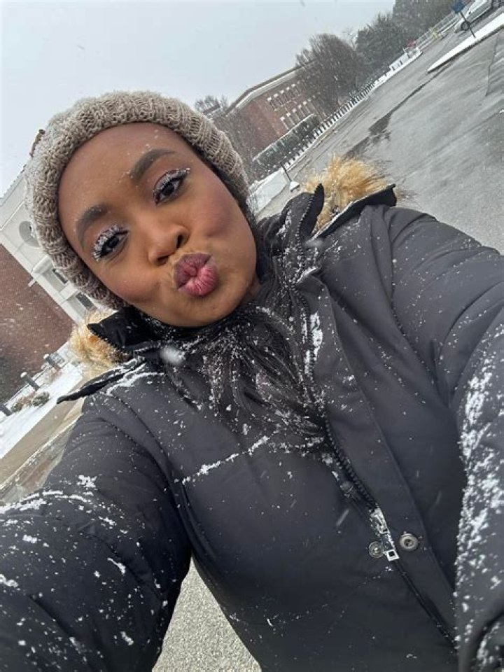 Raven Brown WHEC, Bio, Wiki, Age, Height, Husband, Salary, and Net Worth