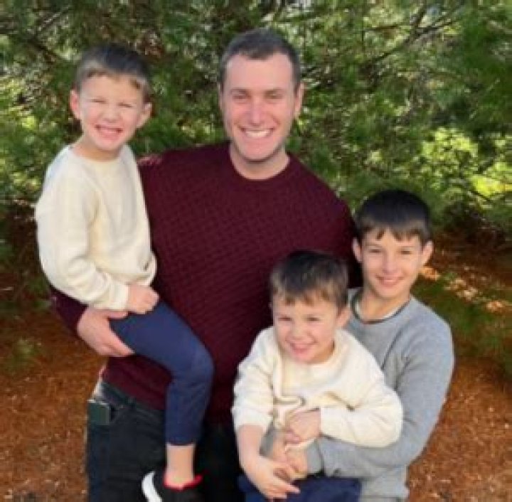 Sam Kantrow WTNH, Bio, Wiki, Age, Height, Wife, Baby Name, Salary, and Net Worth