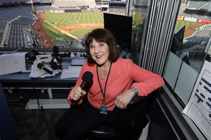 Suzyn Waldman Yankees, Bio, Wiki, Age, Height, Husband, Salary, and Net Worth