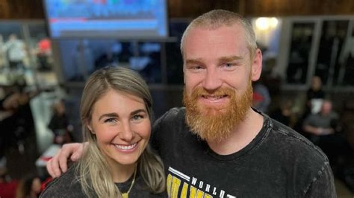 Wife of Wes Bergmann, Fitness Influencer, & College Coordinator.