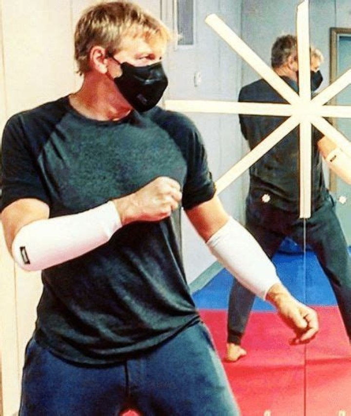 William Zabka Phone Number, WhatsApp Number Contact Number Mobile